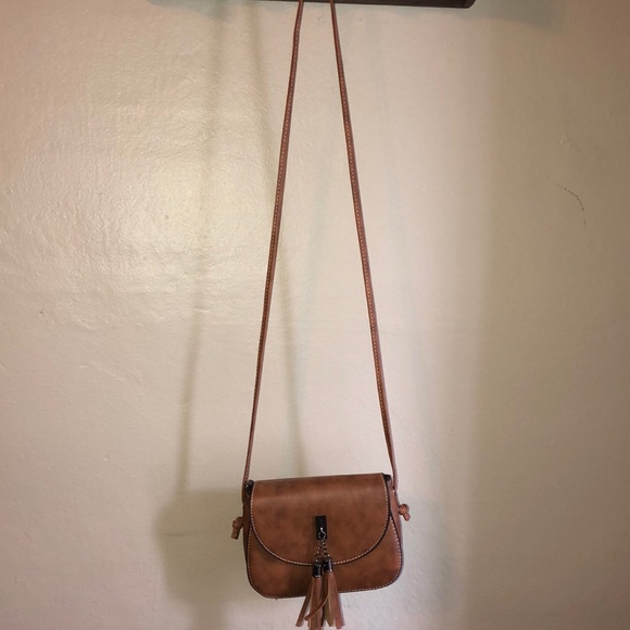 Crossbody Purse - Picture 1 of 1